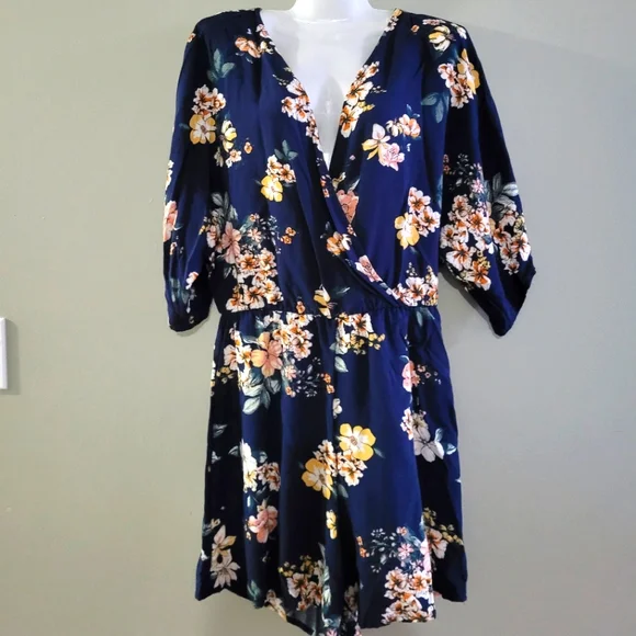 ROMPER NWT - Picture 1 of 2